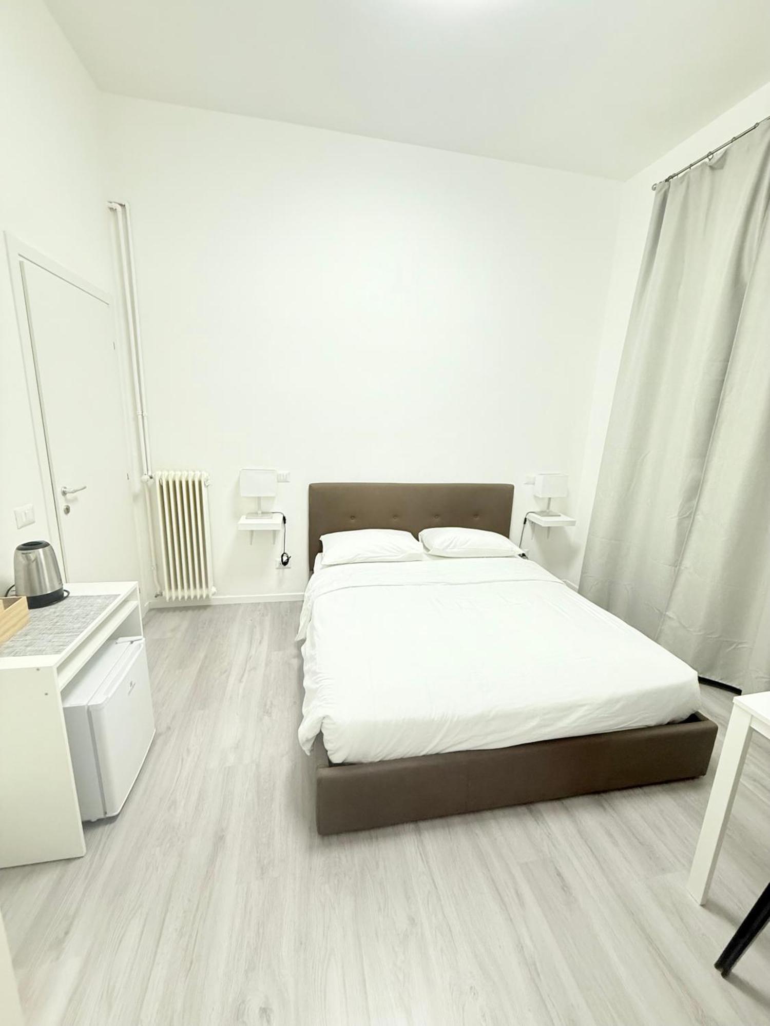 Bed and Breakfast The House Of Brindisi Рим Экстерьер фото